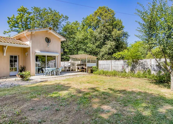 Apartment Entre Vignobles Et Ocean Queyrac