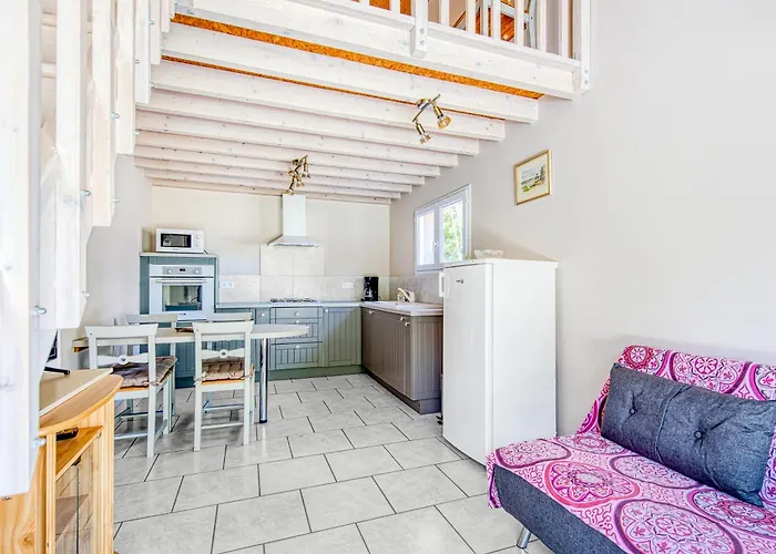 Entre Vignobles Et Ocean Apartment Queyrac